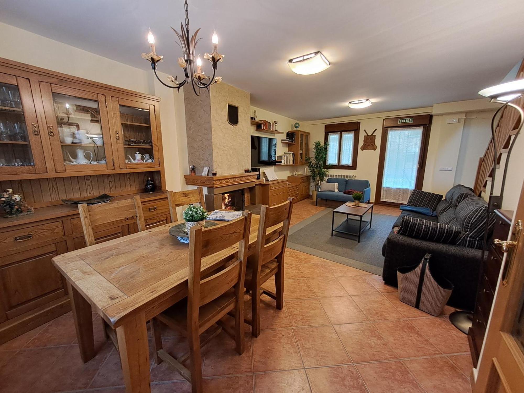 Casa Rural Torreblanca Urroz Esterno foto