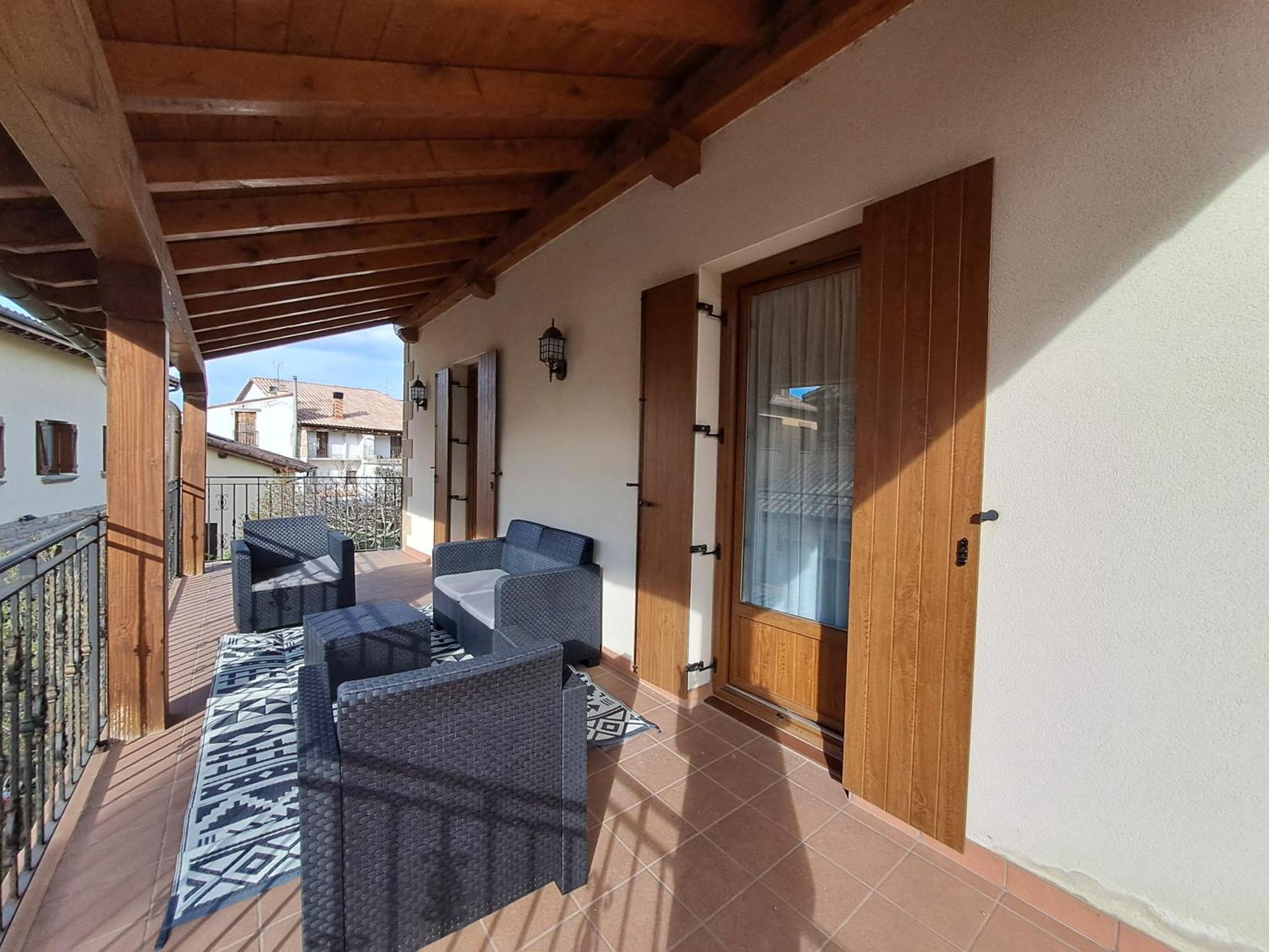 Casa Rural Torreblanca Urroz Esterno foto
