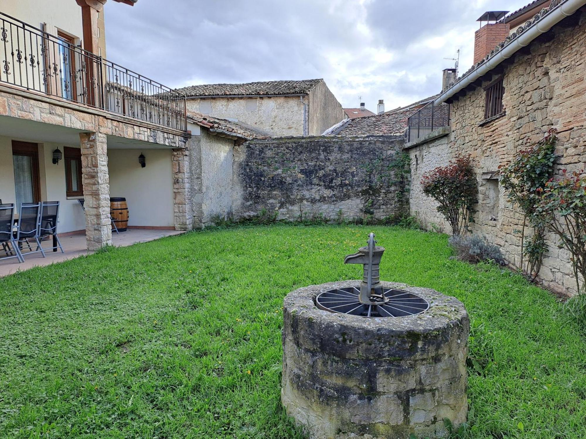 Casa Rural Torreblanca Urroz Esterno foto